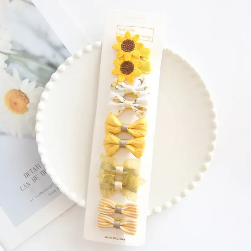 Bow Hair Clips & Scrunchies